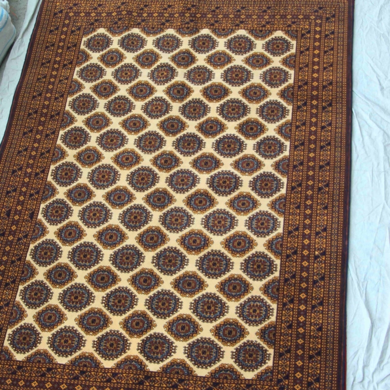 Traditional-Pattern-Afghan-Rug