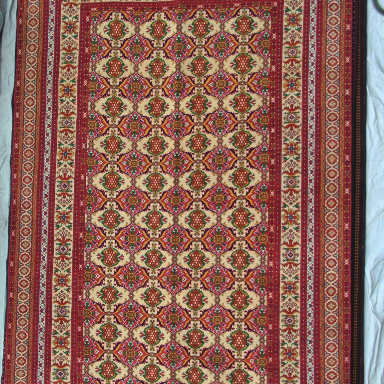 Afghan-Pattern-Traditional-Rug