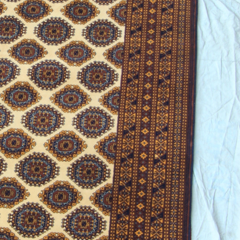 Traditional-Turkish-rug-Pattern