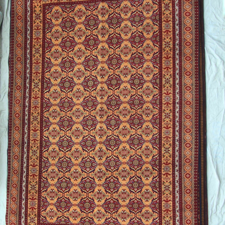 Afghan-Traditional-Rug